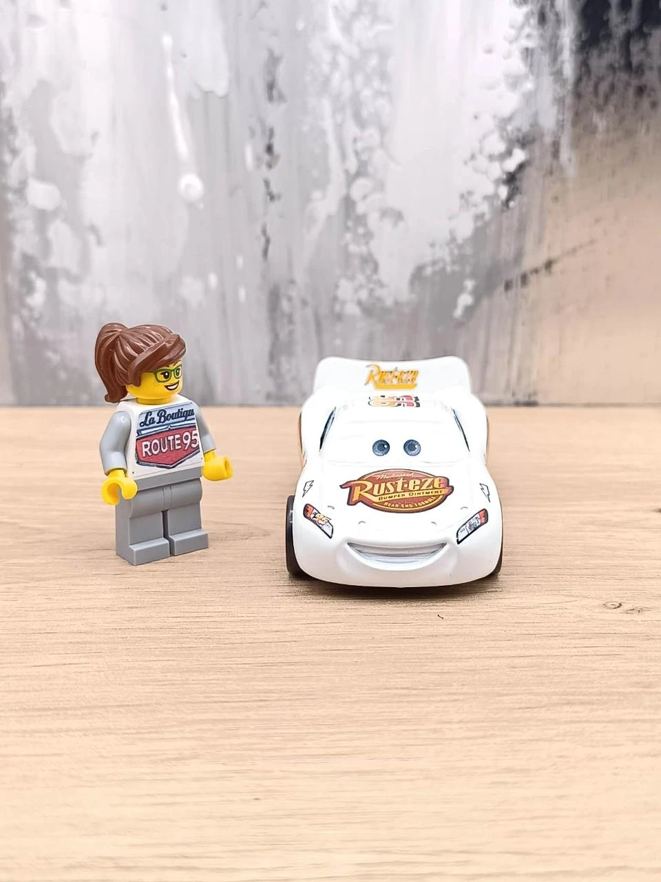 Voiture Cars Flash McQueen - Jouet neuf (CAS03) – photo 4